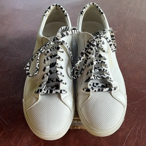 Yves Saint Laurent “Andy” Perforated Low Top Sneakers - Picture 3 of 16